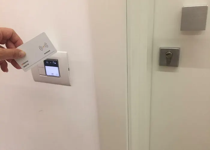 Atticobianco ベッド・アンド・ブレックファスト カリアリ