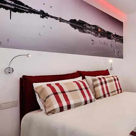 Atticobianco 4* Cagliari