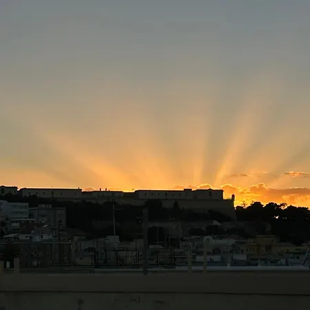 Atticobianco קליארי