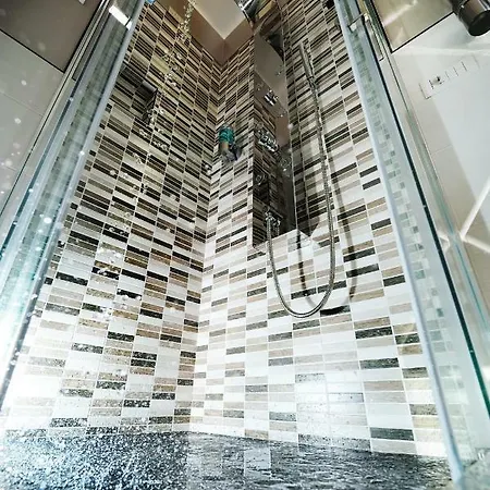 Bed and breakfast Atticobianco 4*